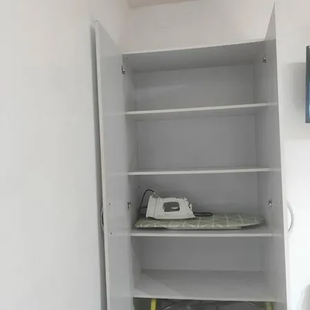 Comodo Estudio Miraflores Lima Exterior foto